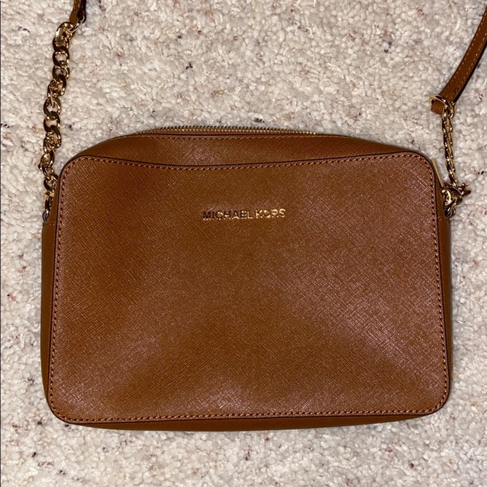 NEW Michael Kors jet setter purse